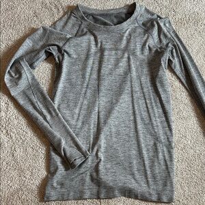 lululemon athletica Gray Long Sleeve Top